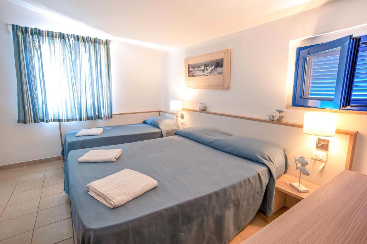 Giulia Porto Azzurro